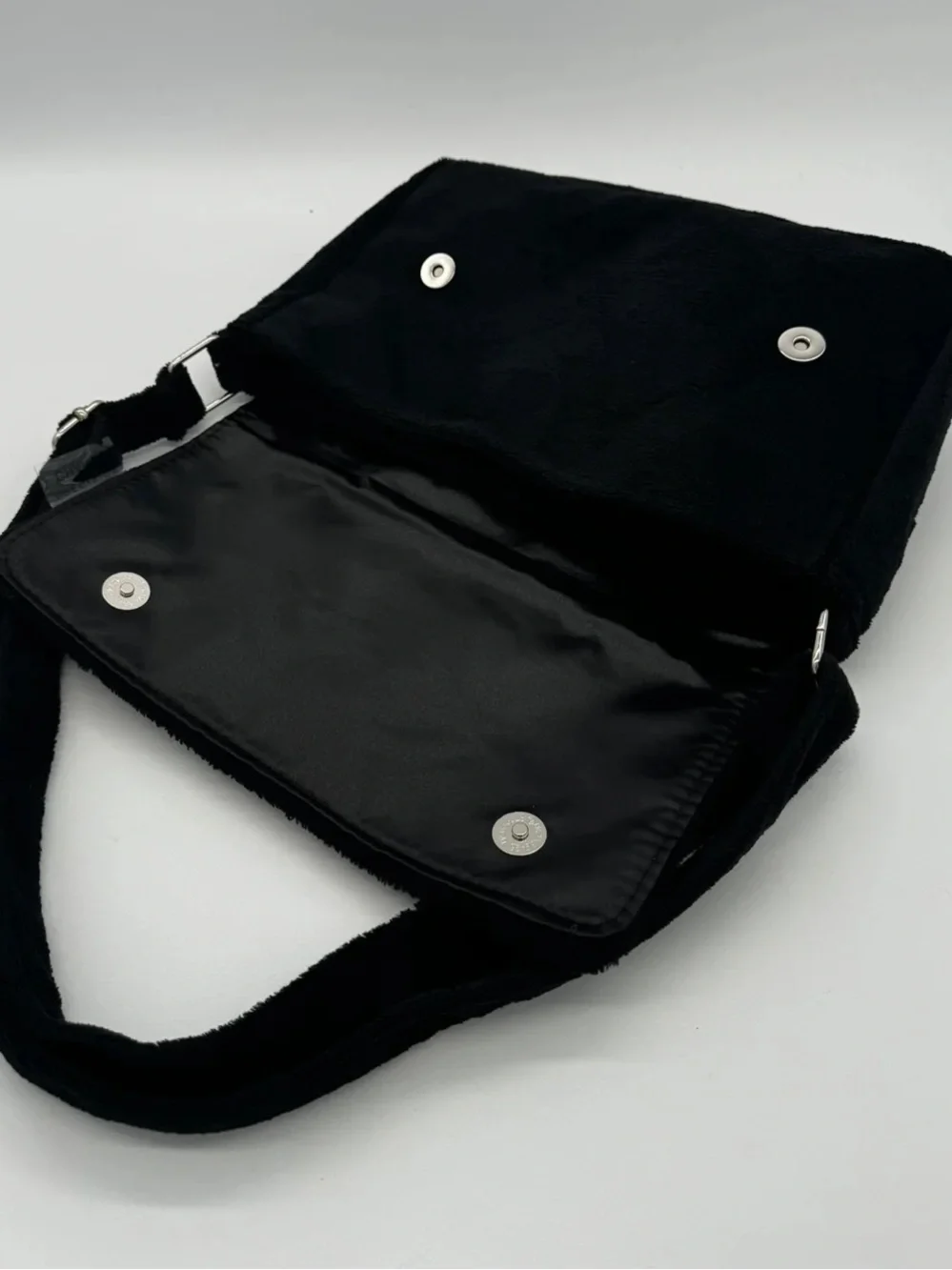 NEW CHANEL PRÉCISION 2006 Black Crossbody/Shoulder Bag